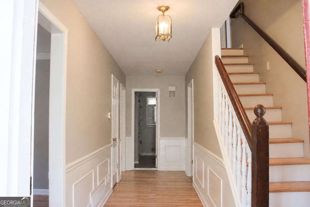 1680 Huntington Drive - Photo 5