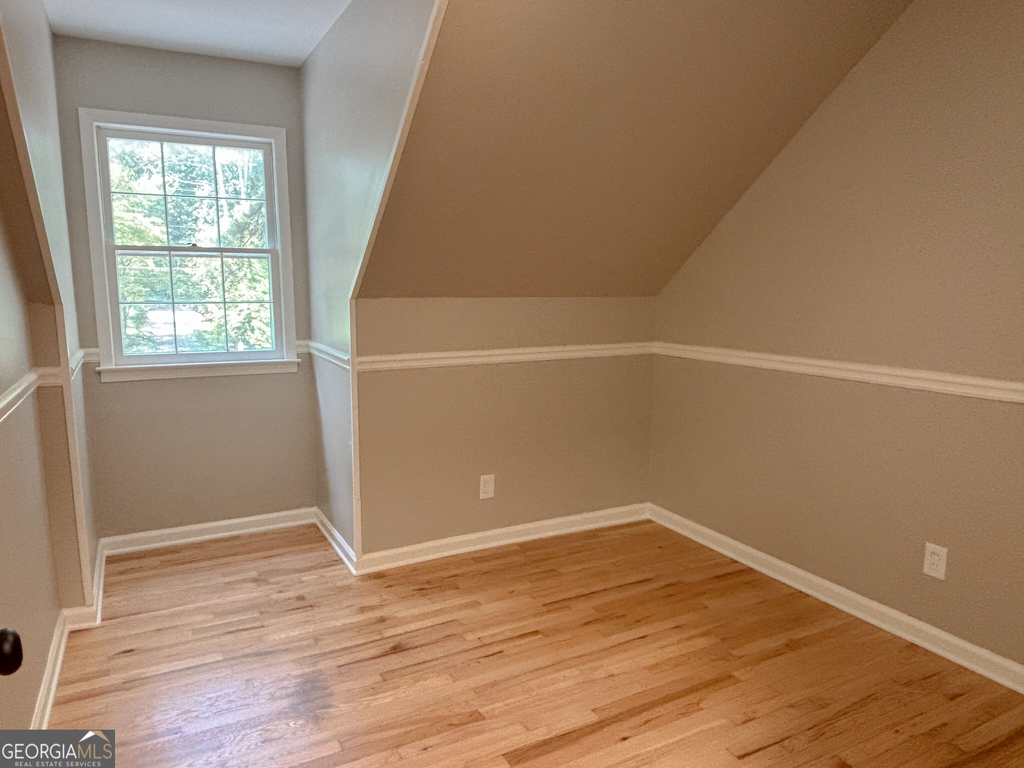 1680 Huntington Drive - Photo 15