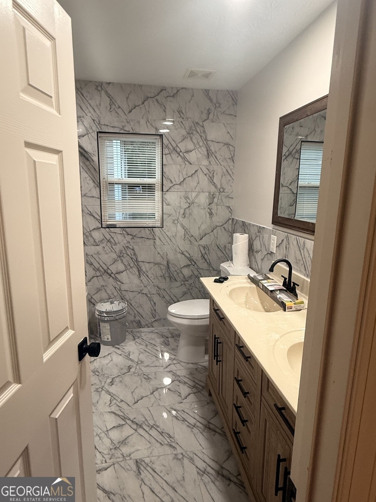 311 Silver Spring Street - Photo 38