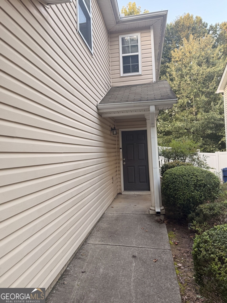 311 Silver Spring Street - Photo 3
