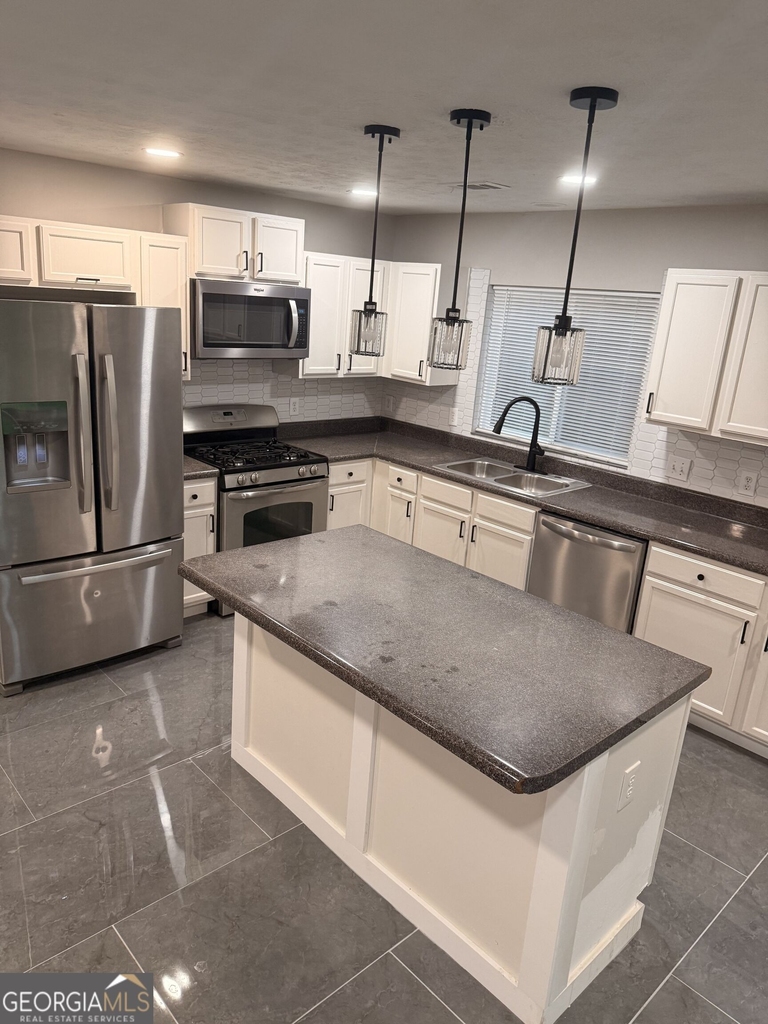 311 Silver Spring Street - Photo 12