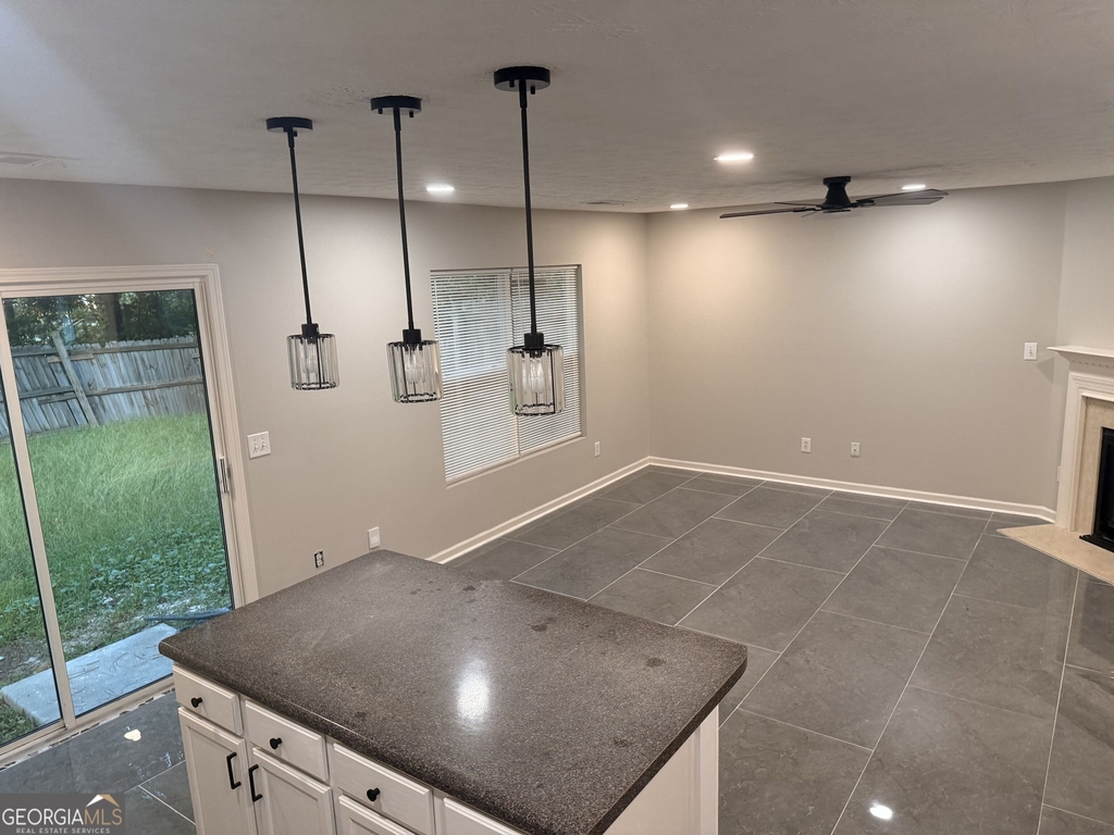 311 Silver Spring Street - Photo 18