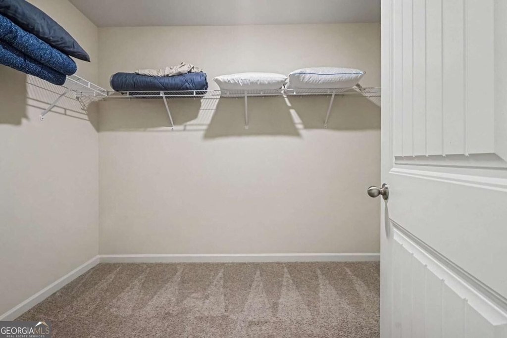 477 Starbuck Parkway - Photo 8