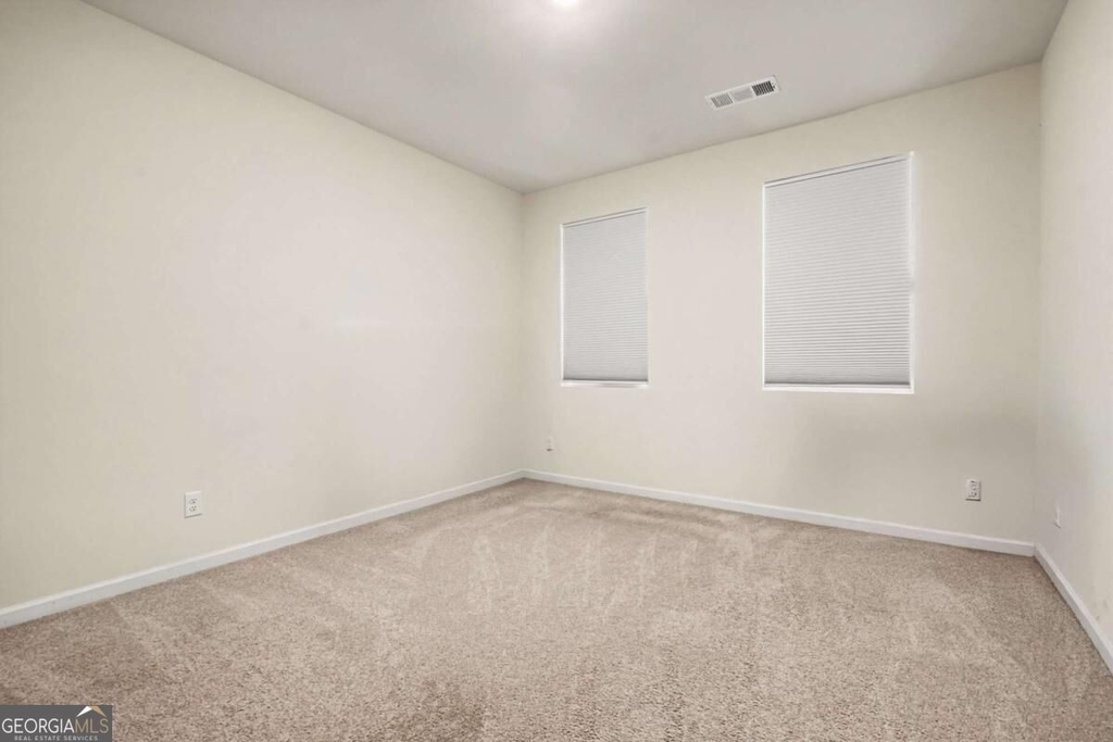 477 Starbuck Parkway - Photo 20