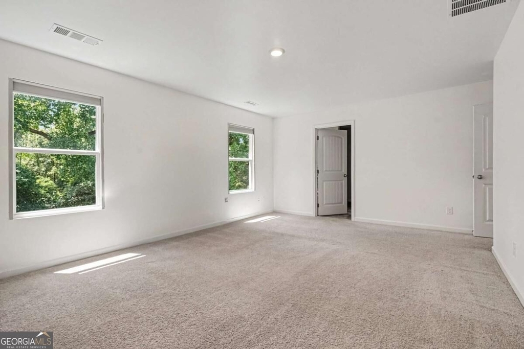 477 Starbuck Parkway - Photo 24