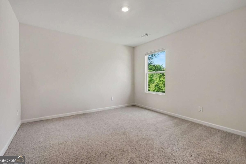 477 Starbuck Parkway - Photo 11