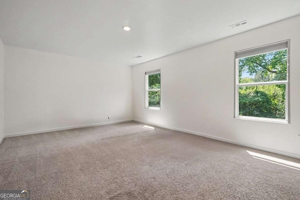 477 Starbuck Parkway - Photo 25