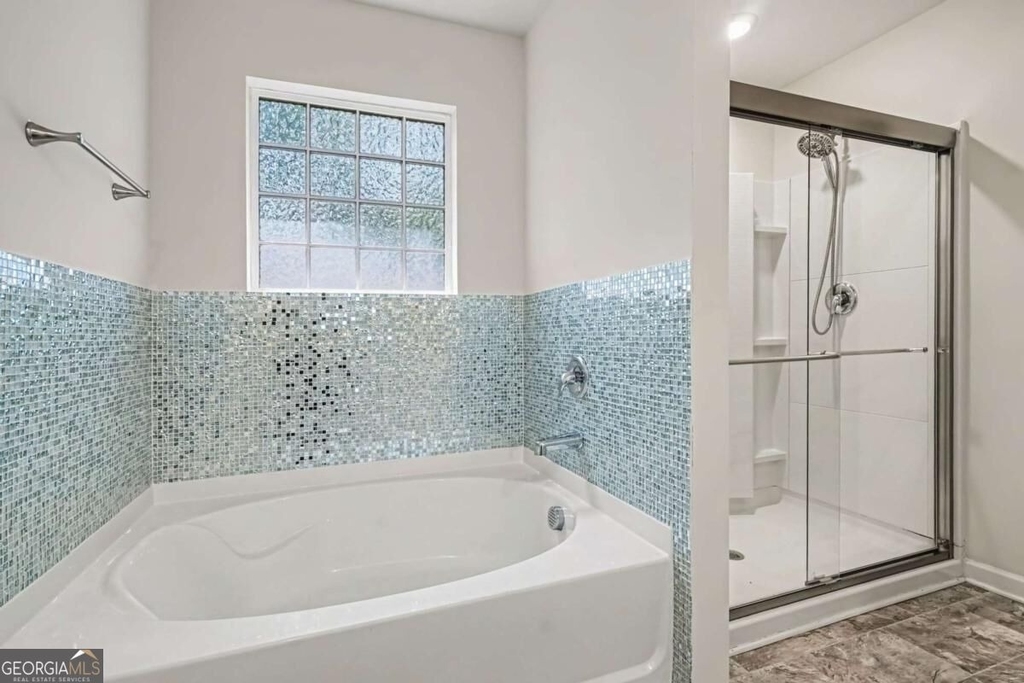 477 Starbuck Parkway - Photo 15