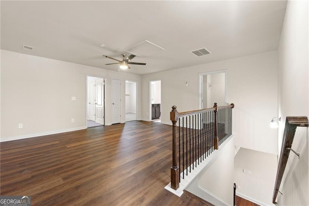 2462 Whiteoak Run Se - Photo 10