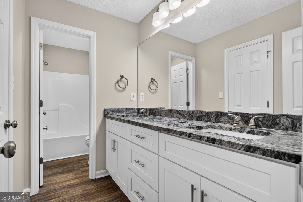 100 Bluebird Lane - Photo 19