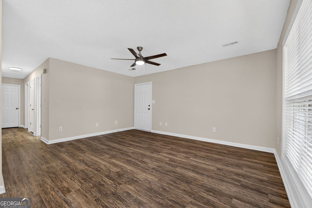 100 Bluebird Lane - Photo 8
