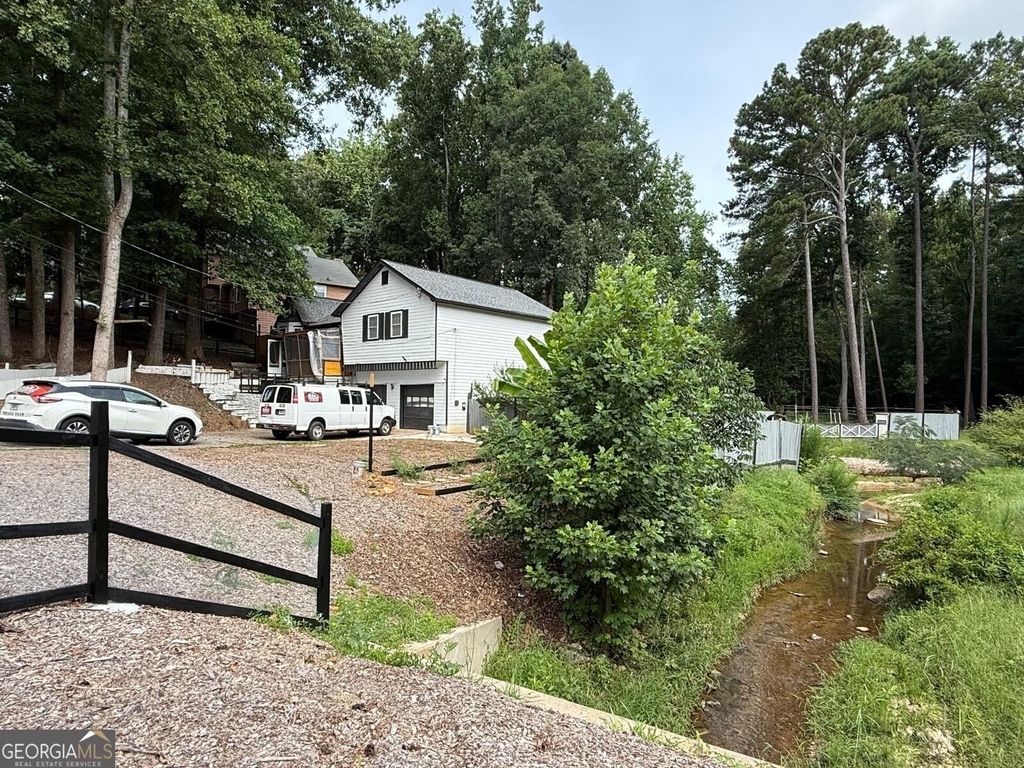 3721 Quail Hollow Trail - Photo 3