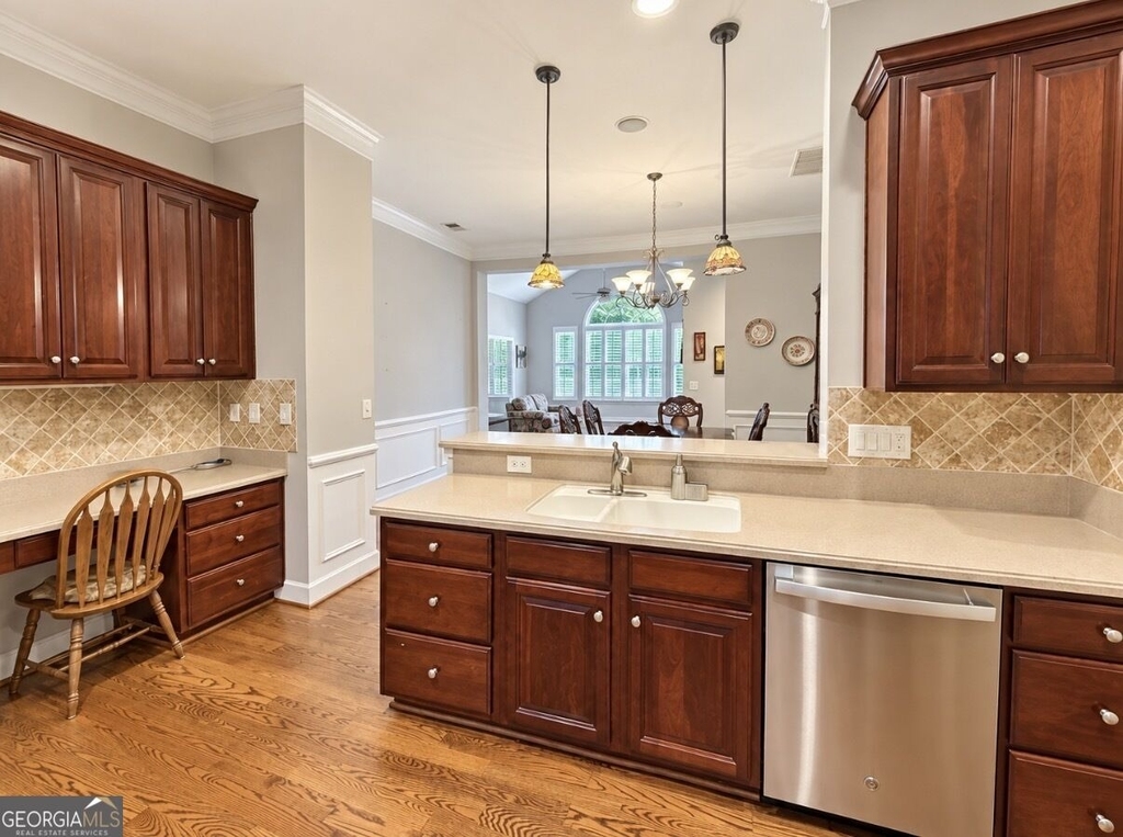 2100 Village Lane - Photo 5