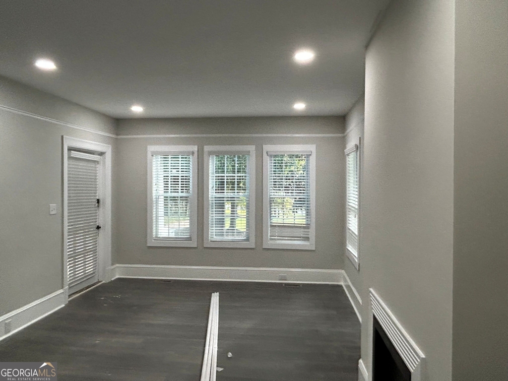 920 Wesleyan Drive - Photo 2