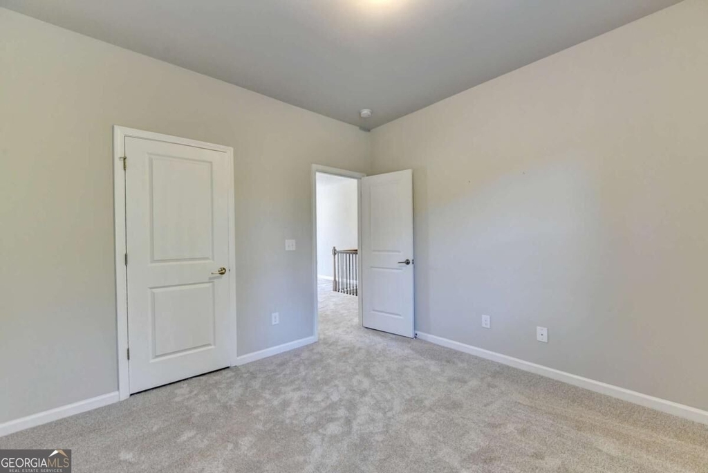 3860 Grandview Manor Drive - Photo 25
