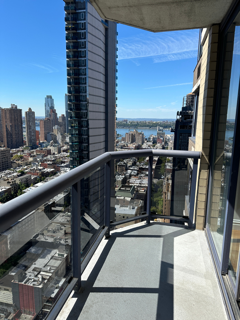 West 48th Street - Photo 2