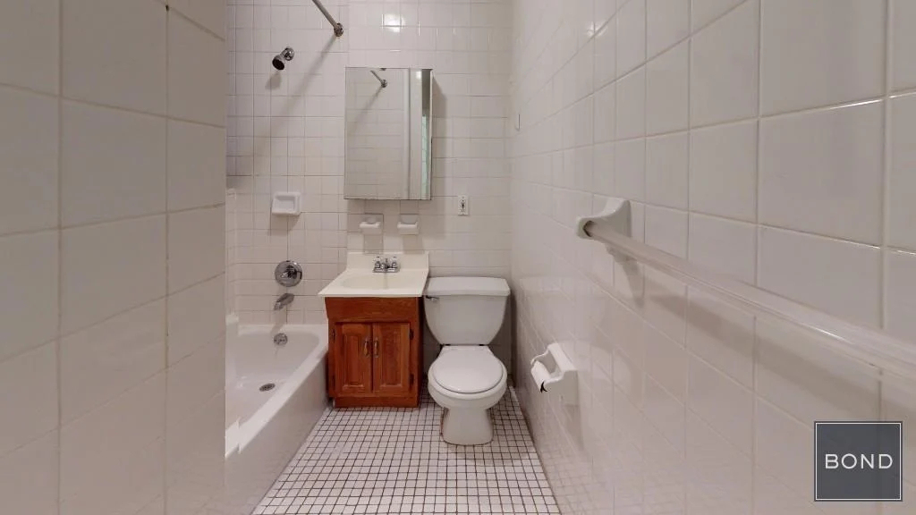 313 East 93rd Street - Photo 6