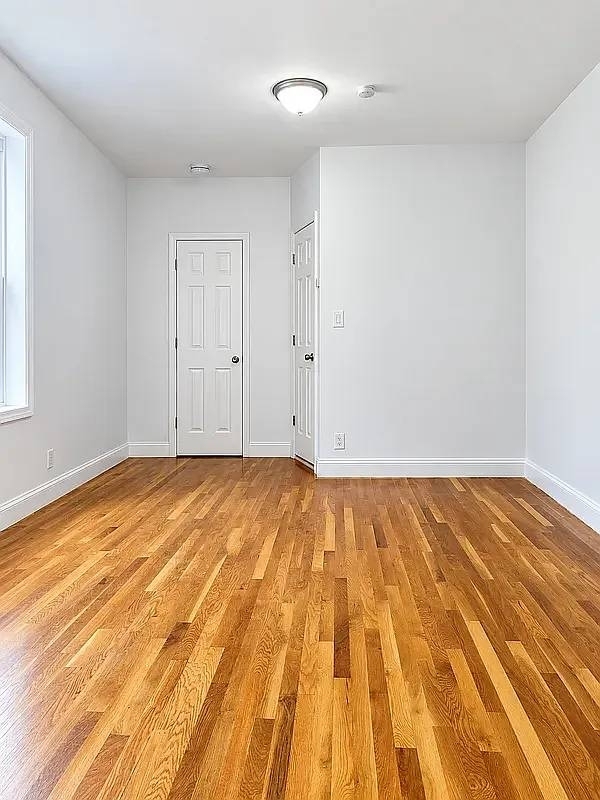 57 Herkimer Street - Photo 2
