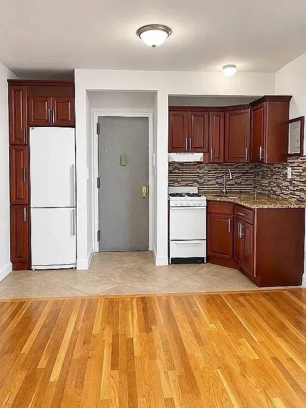 57 Herkimer Street - Photo 4
