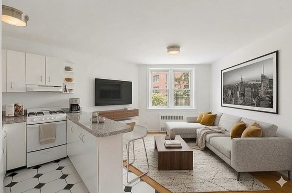 342 East 55th Street - Photo 0