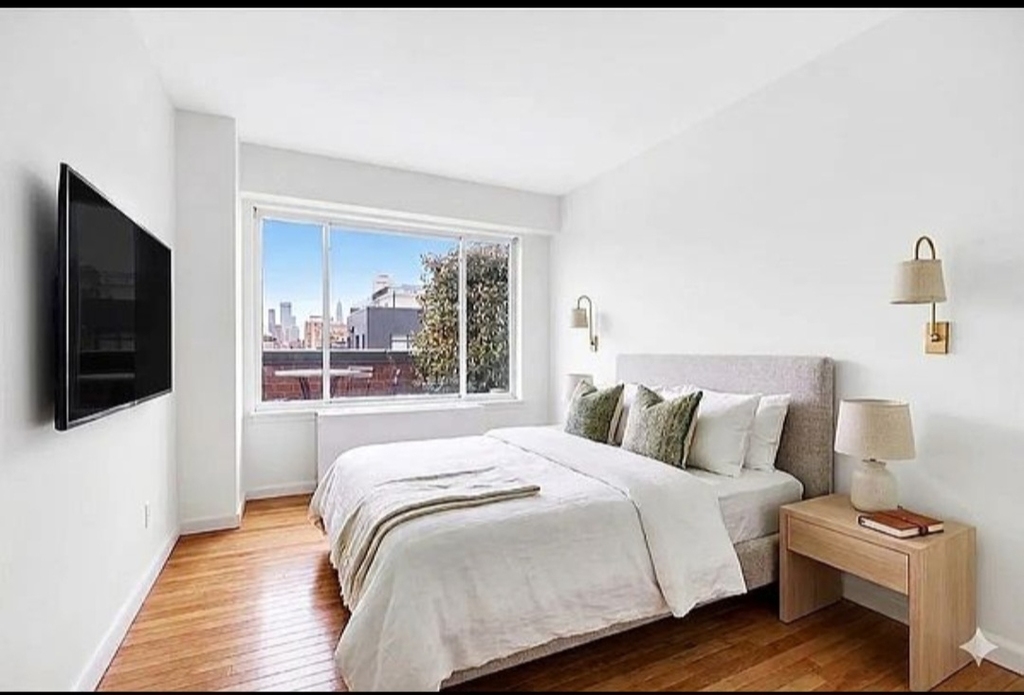 259 Elizabeth Street - Photo 4