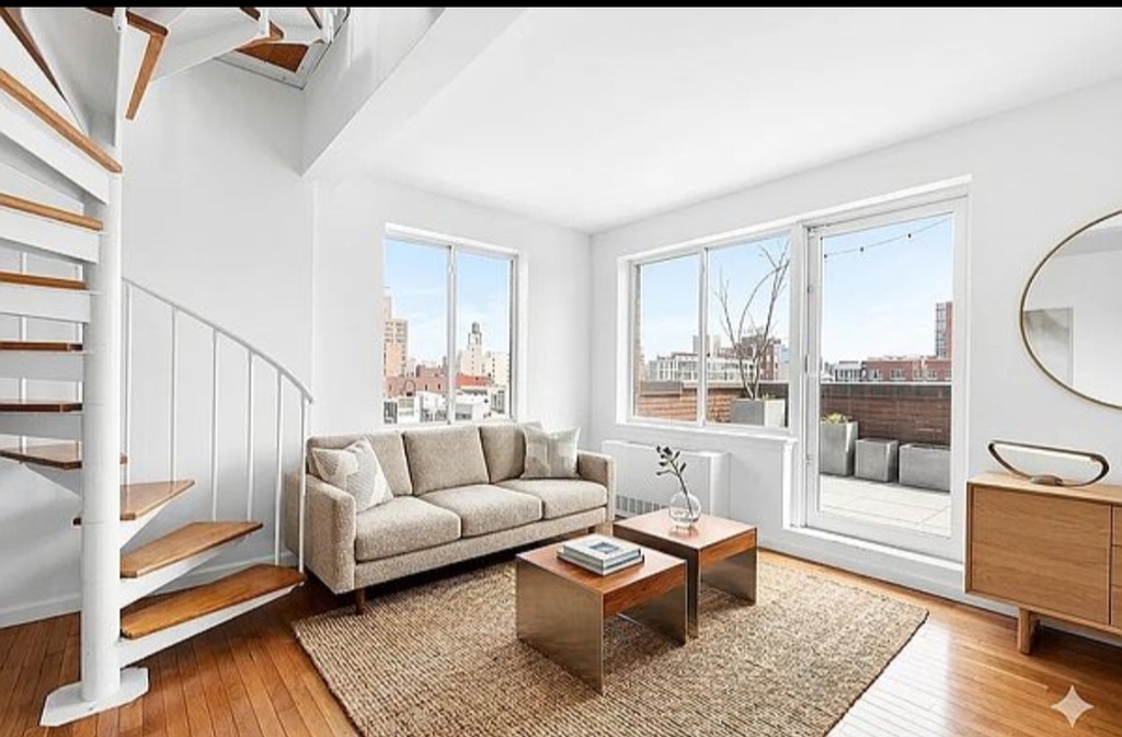 259 Elizabeth Street - Photo 1