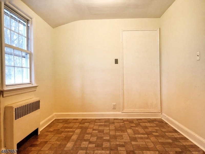 299 Concord Ave - Photo 5