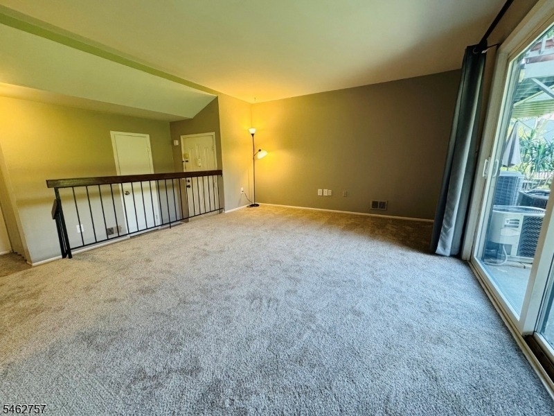 903 Spruce Hills Dr - Photo 5