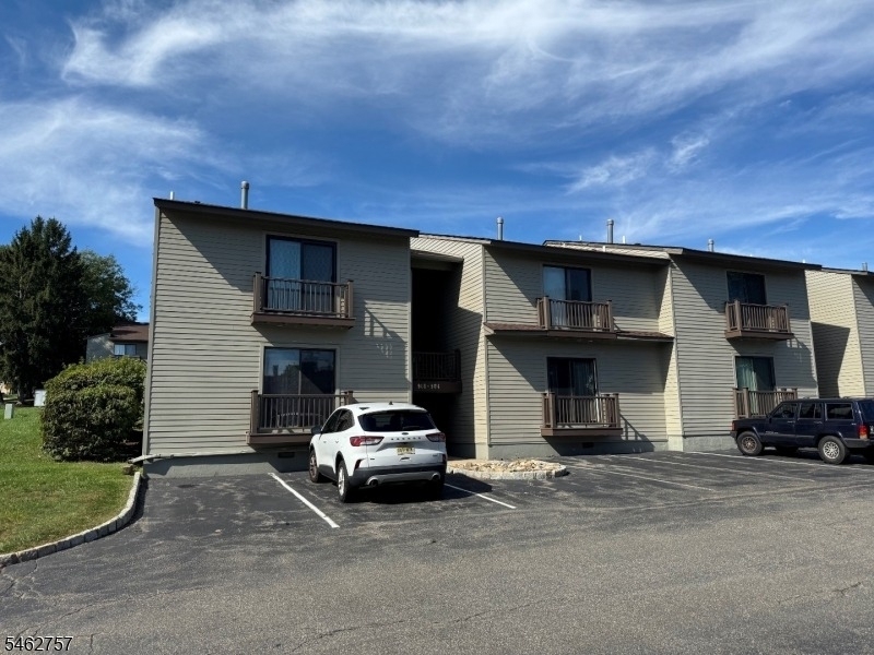 903 Spruce Hills Dr - Photo 1