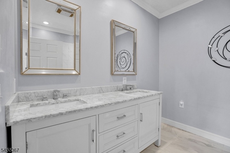 8 Allister Ct - Photo 14