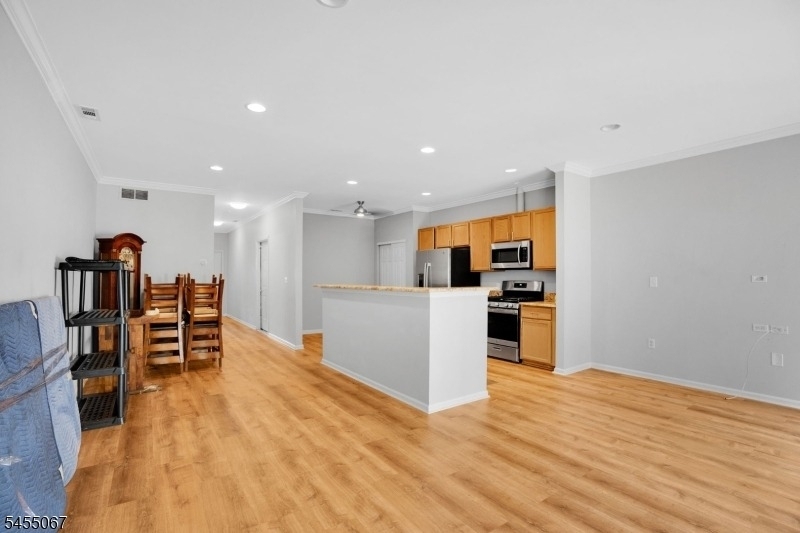 8 Allister Ct - Photo 2