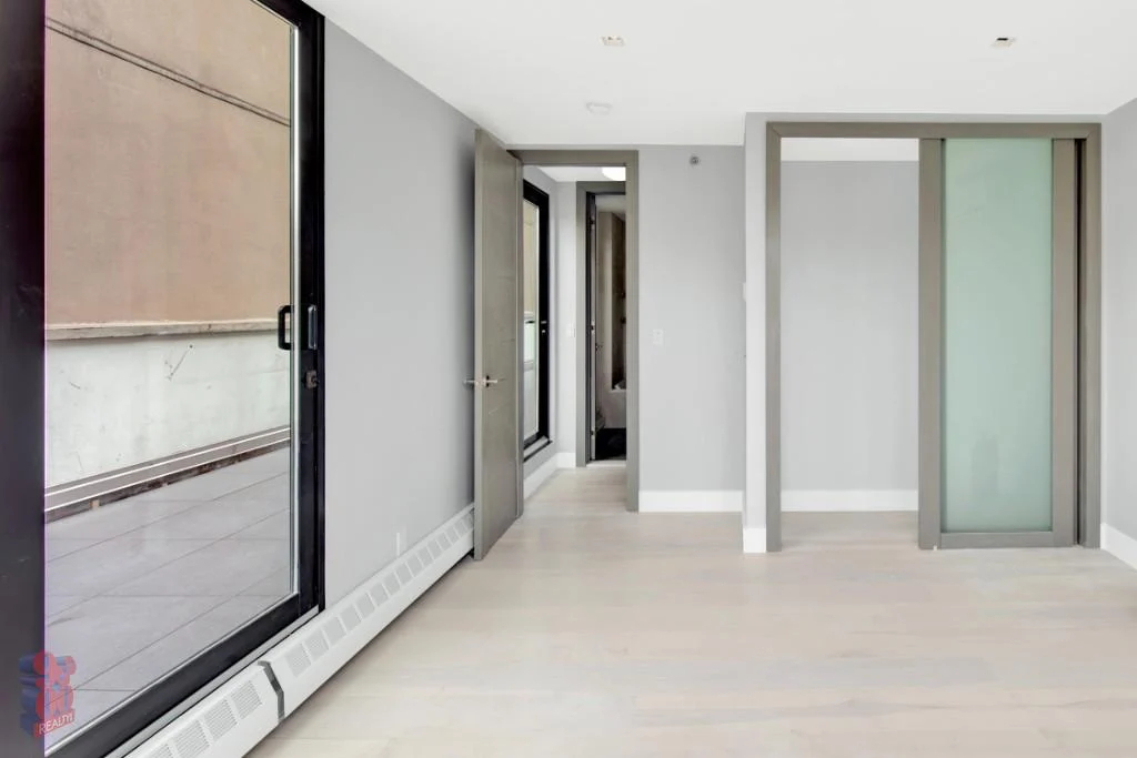319 Bowery - Photo 11