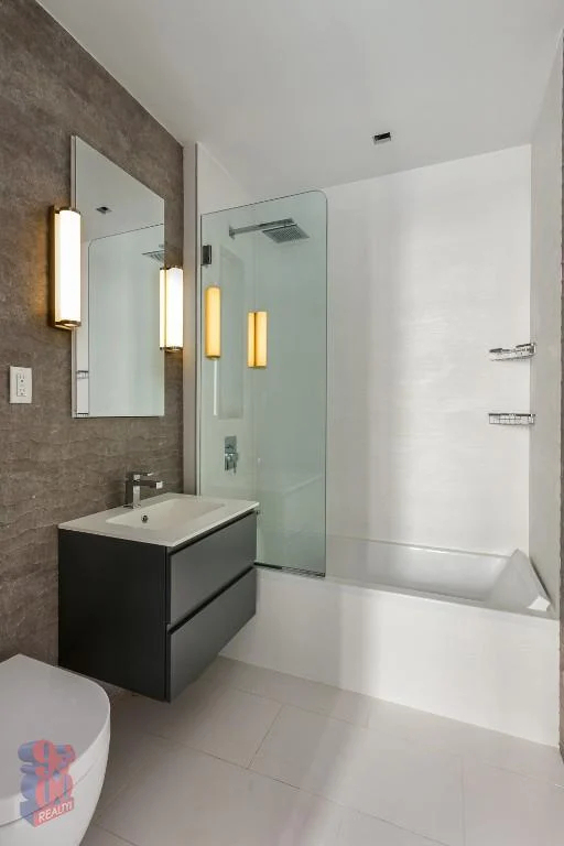 319 Bowery - Photo 1