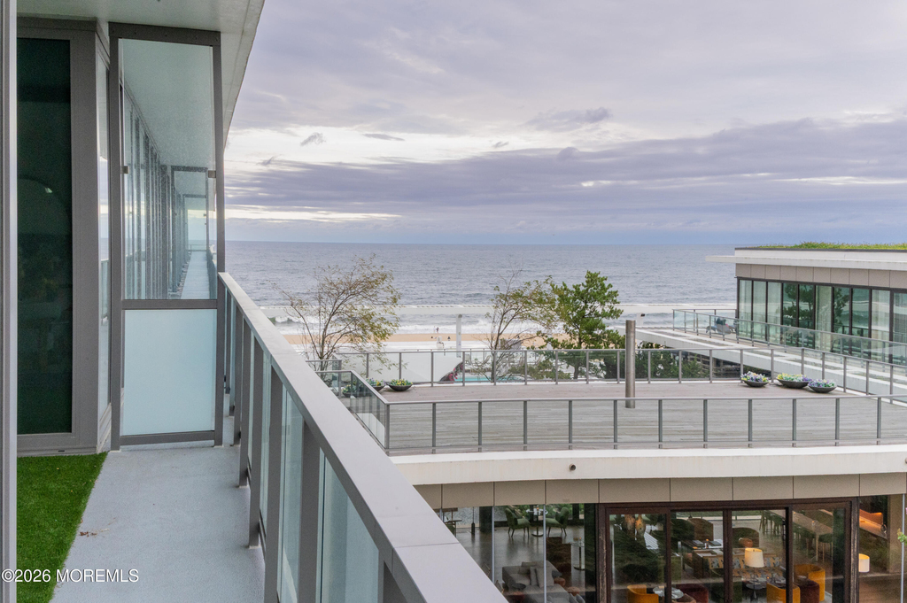 1101 N Ocean Avenue N - Photo 0