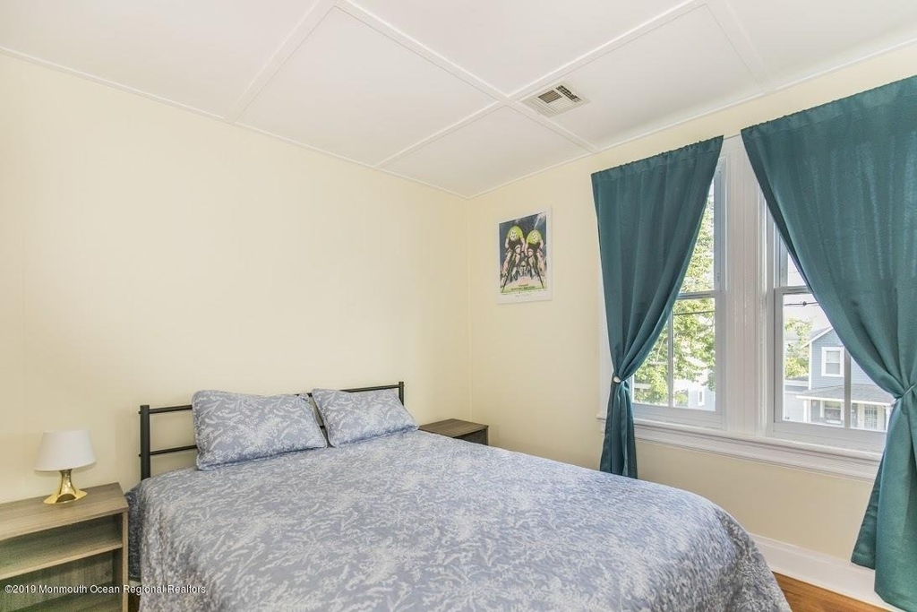 105 Webb Avenue - Photo 13