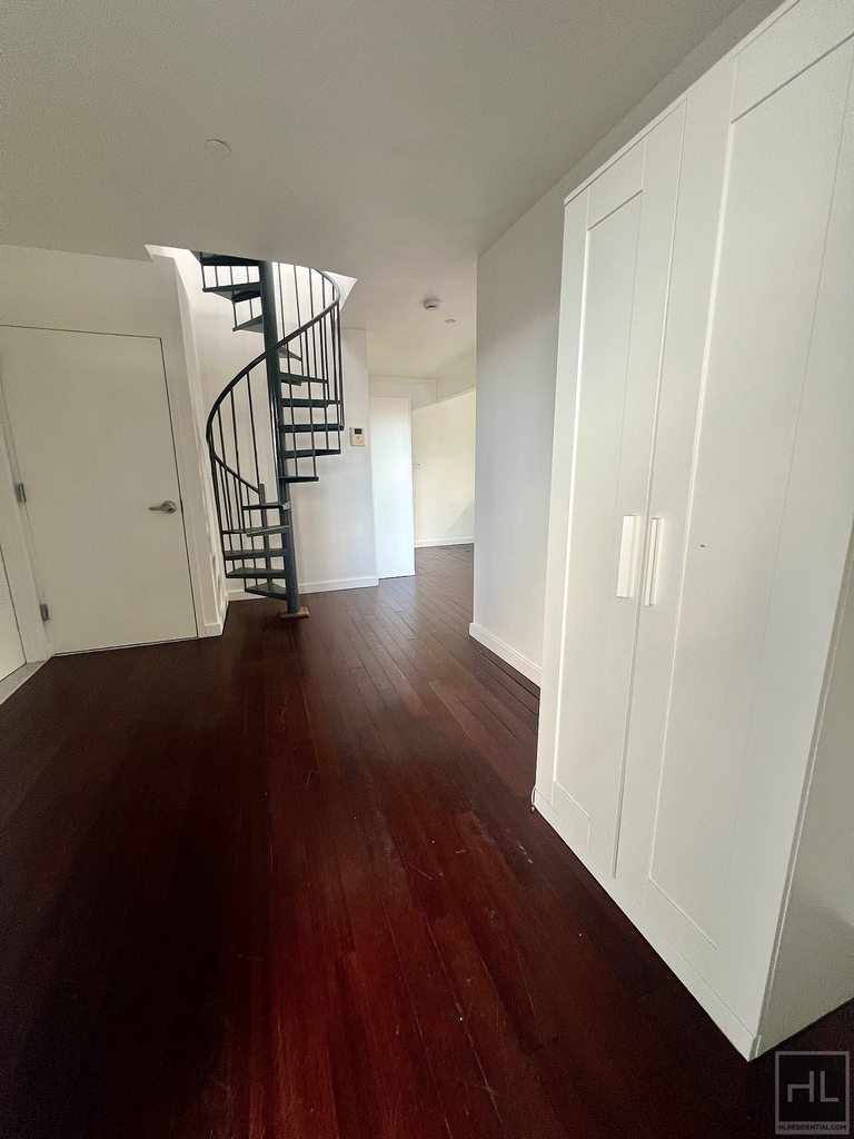 286 Stanhope Street - Photo 9