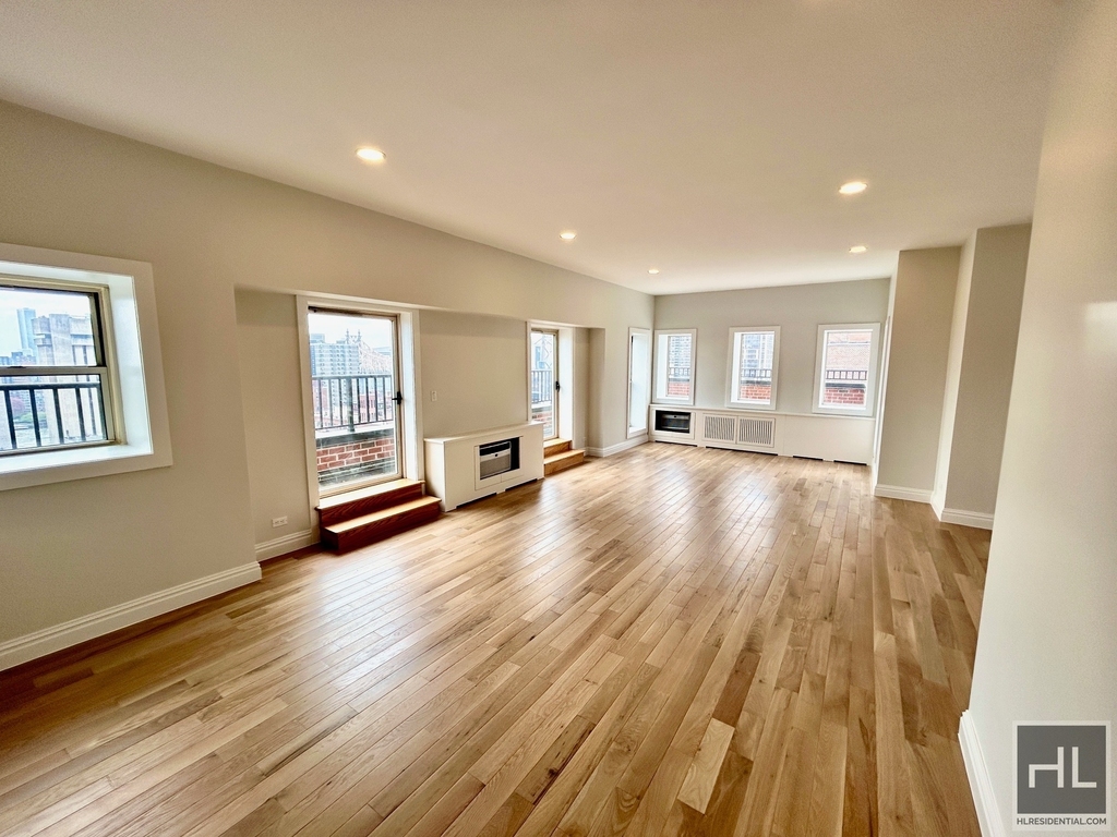 E 65th St - Photo 1