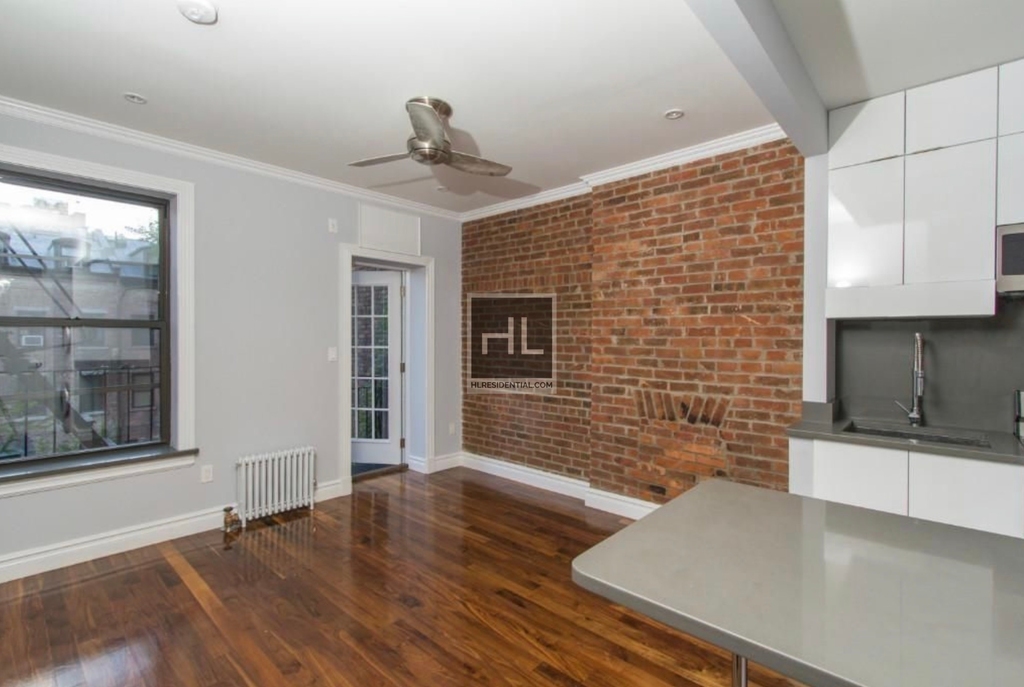 West 21st Street - Photo 0
