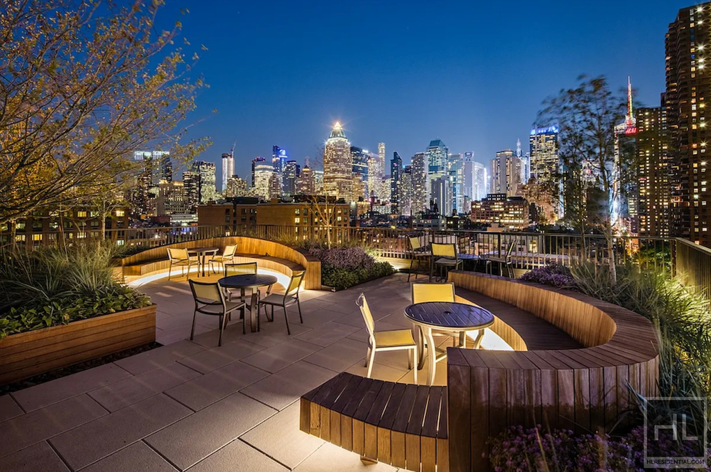 West 43rd Street - Photo 3