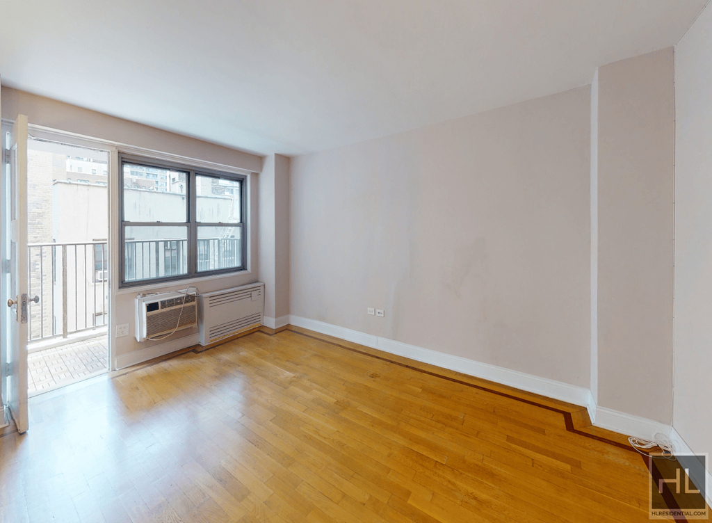 West 97th Street - Photo 3