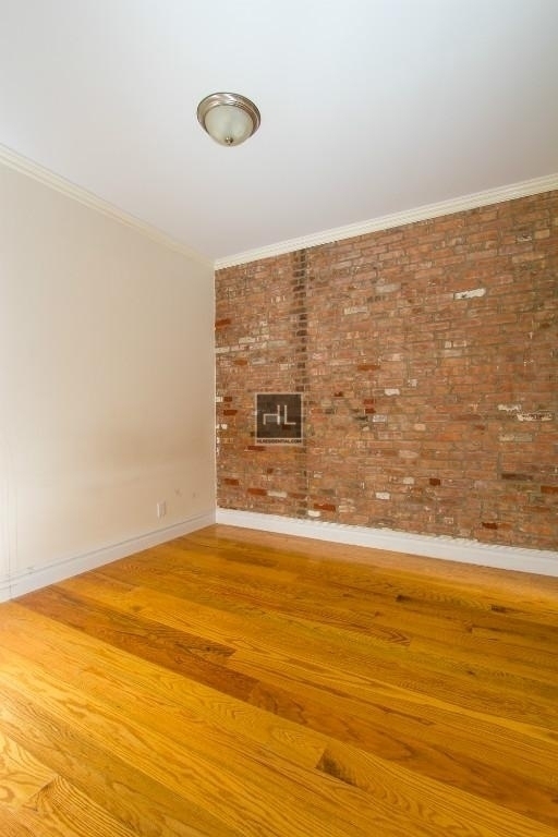 East 26 Street - Photo 13