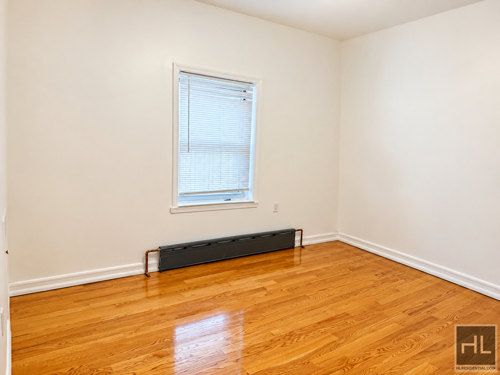 Bay Ridge Avenue - Photo 4