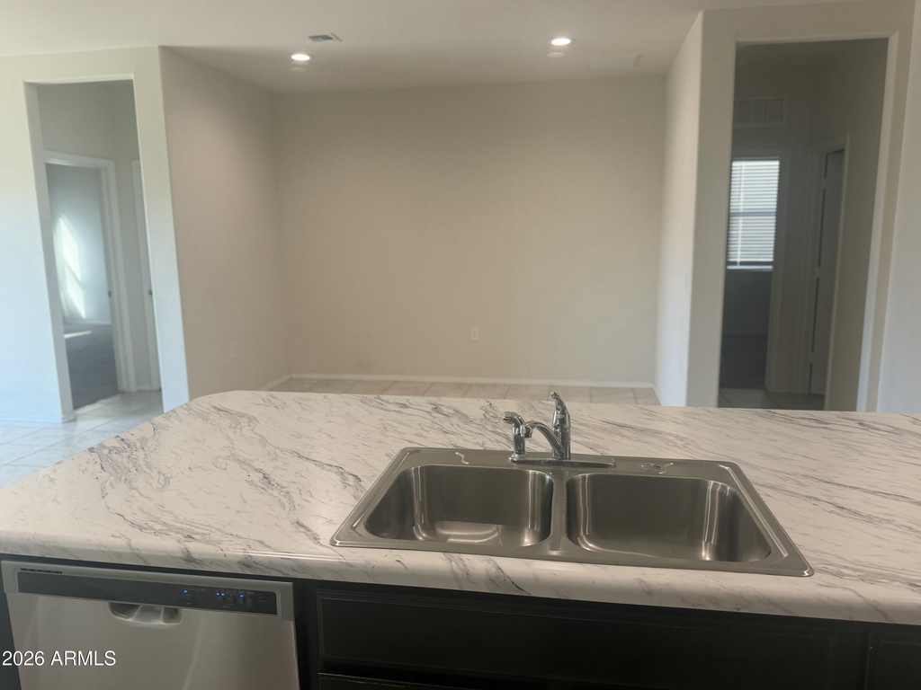 1913 W Pima Avenue - Photo 4