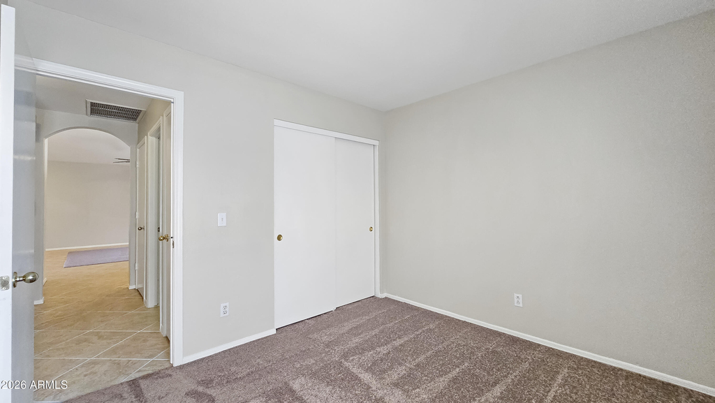 11224 W Alice Avenue - Photo 15