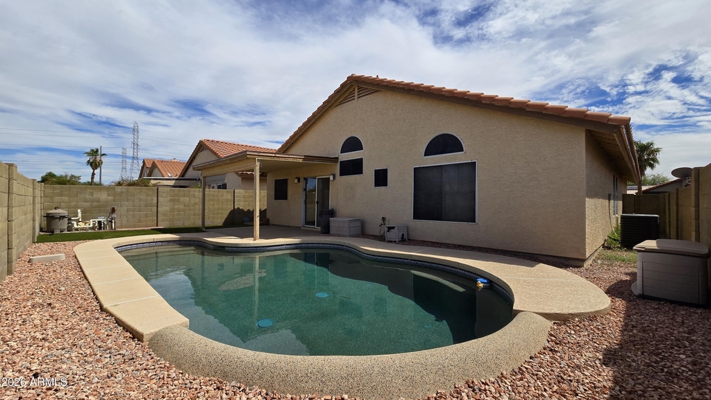 11224 W Alice Avenue - Photo 23