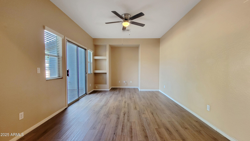 2515 N 148th Drive - Photo 2