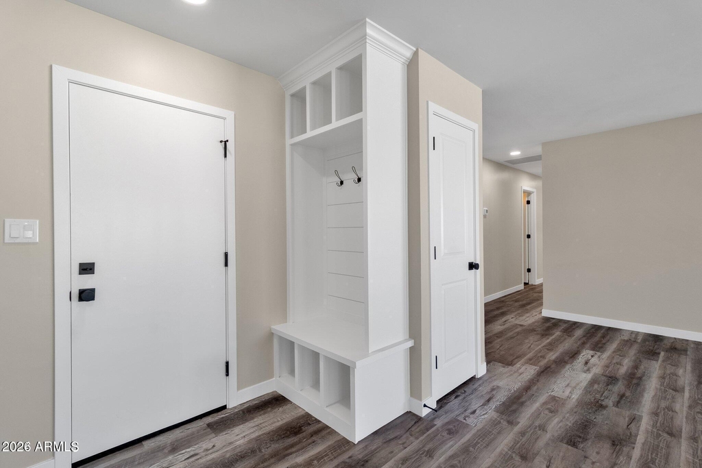 1134 E Loyola Drive - Photo 15