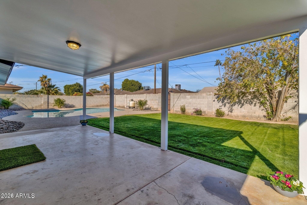 1134 E Loyola Drive - Photo 29