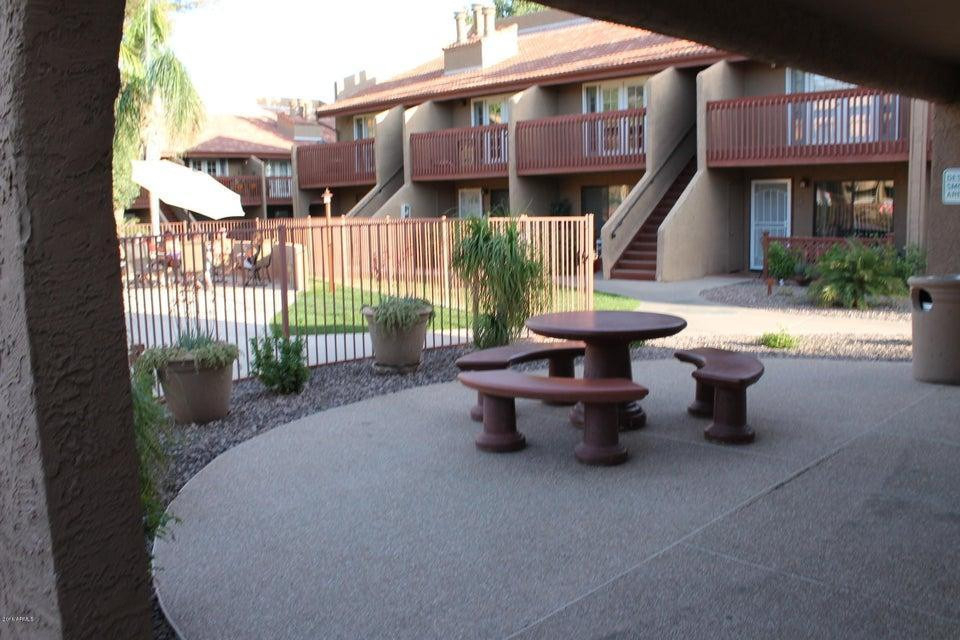 14203 N 19th Avenue - Photo 9