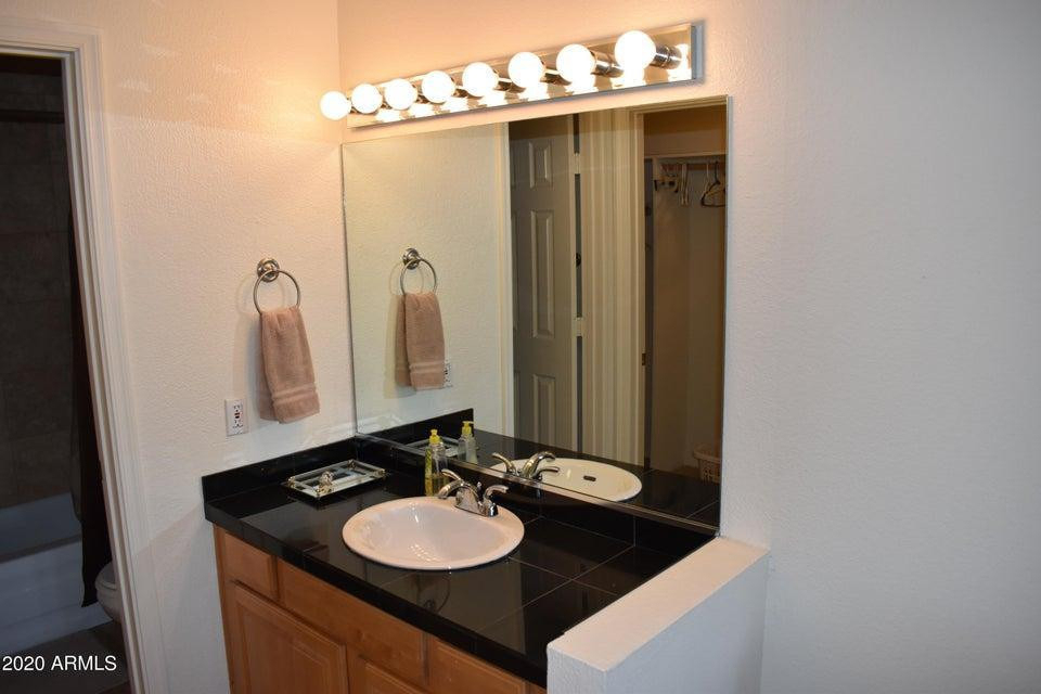 14203 N 19th Avenue - Photo 19